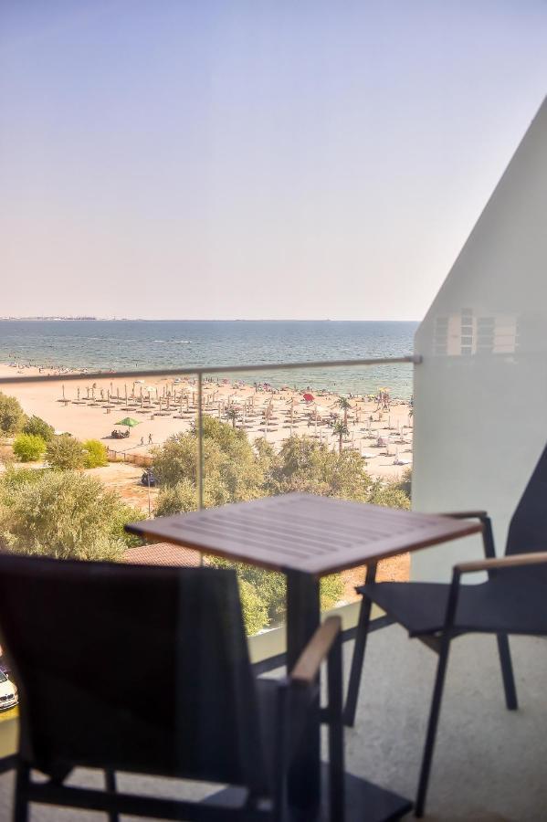 White Tower Private Apartment Beach View Mamaia Exterior foto